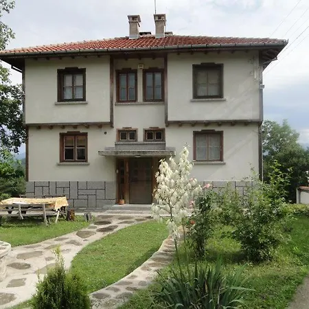 Bardeni Treavna