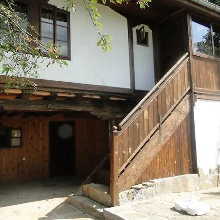 Bardeni Treavna