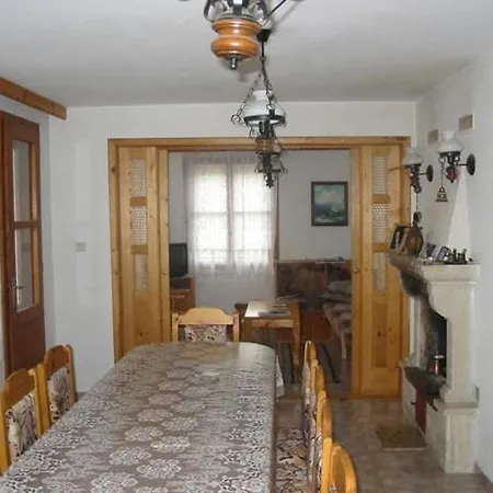 Bardeni Hotel Treavna