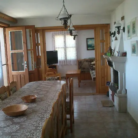 Bardeni Treavna